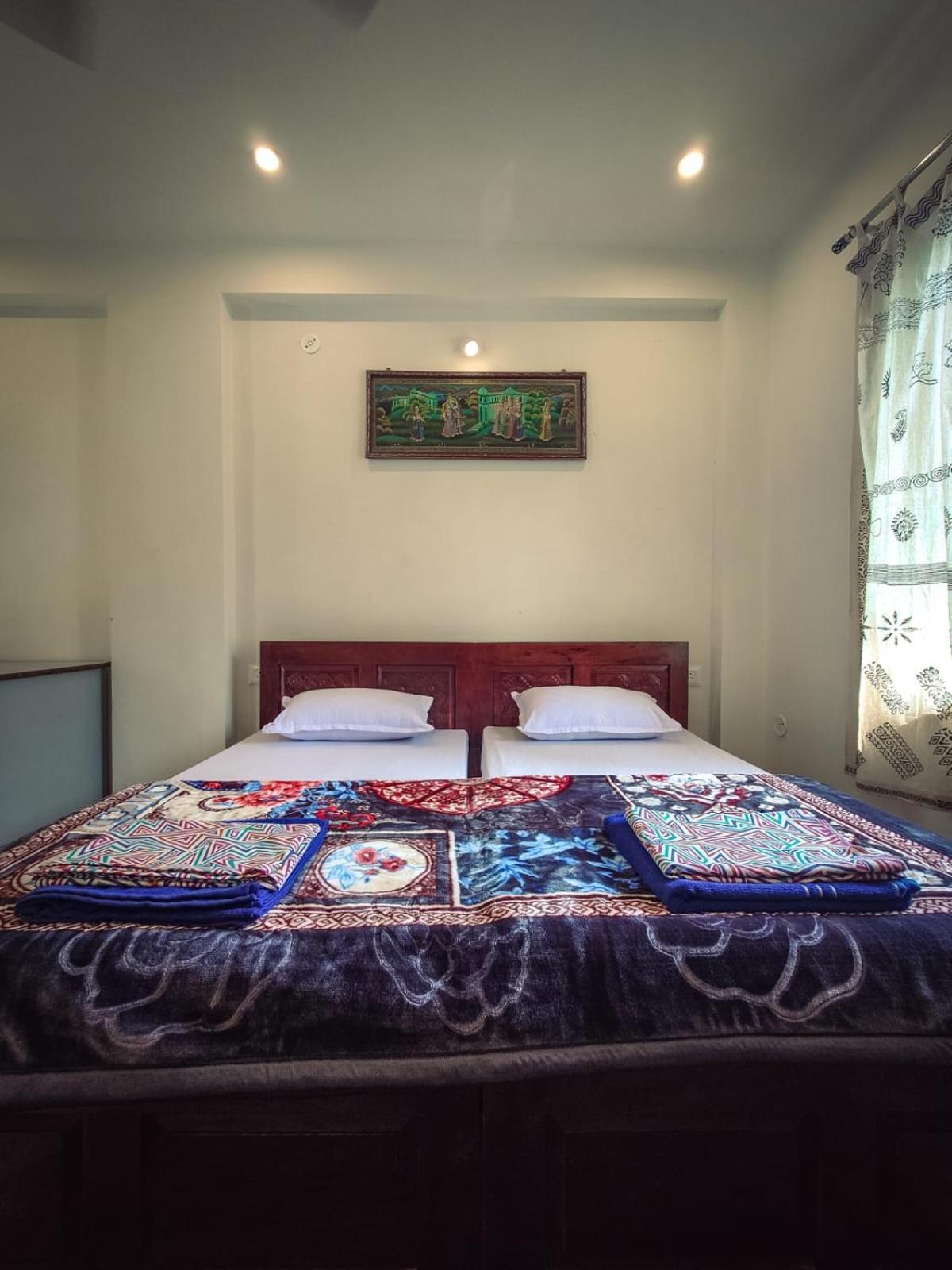 Rajguru Guest House Pushkar Exteriör bild